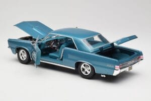 Pontiac GTO Hurst Edition Azul Maisto 1:18 531885 Metal - imagen 5 de 8
