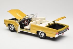 Pontiac GTO Hurst Edition Dorado Maisto 1:18 531884 Metal - imagen 5 de 8