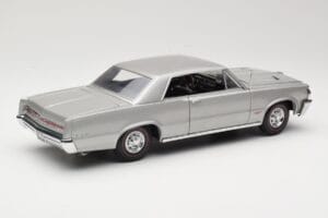 Pontiac GTO Plata Sun Star 1:18 1821 Metal - imagen 3 de 8