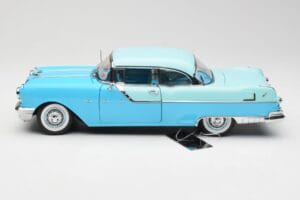 Pontiac Star Chief Azul Sun Star 1:18 5041 Metal - imagen 4 de 8