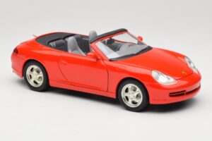 Porsche 911 996 Cabriolet Rojo Mira 1:18 06930 Metal - imagen 6 de 8