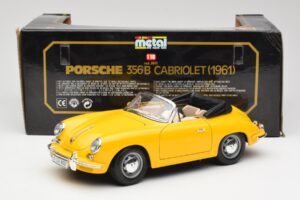 Porsche 356B Descapotable Amarillo Bburago 1:18 3031 Metal - imagen 8 de 8