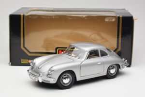 Porsche 356B Plata Bburago 1:18 3021-M1 Metal - imagen 8 de 8