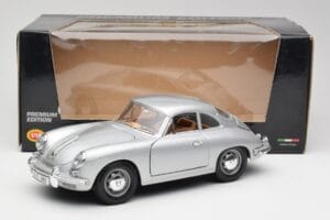 Porsche 356B Plata & Interior Marrón Bburago 1:18 3021-M2 Metal - imagen 8 de 8