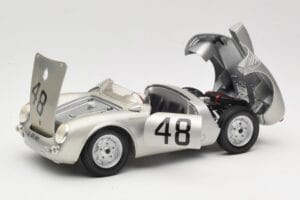 Porsche 550A Spyder #48 Sports Prototype 1955 Maisto 1:18 50341 Metal - imagen 2 de 8