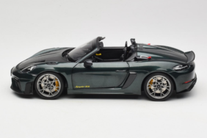Porsche 718 Spyder RS Weissach Pack Forest Green Norev 1:18 187272 Metal - imagen 4 de 8