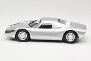 Porsche 904 GTS Norev 1:18 187440 Metal - imagen 3 de 6