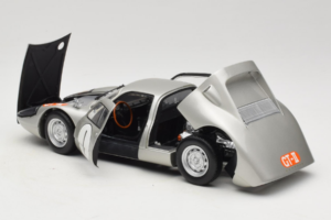 Porsche 904 GTS #1 Japan Grand Prix 1964 Minichamps 1:18 183646701 Metal - imagen 5 de 8