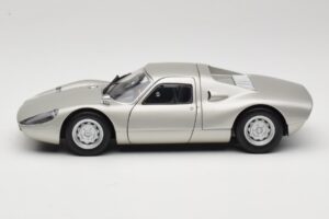 Porsche 904 GTS Plateado Minichamps 1:18 180067722 Metal - imagen 4 de 8