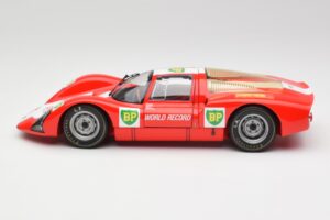 Porsche 906E BP World Record Runs Monza 1967 Minichamps 1:18 100676100 Metal - imagen 4 de 8
