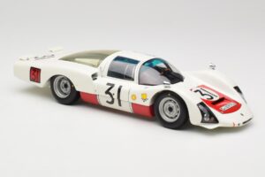 Porsche 906 LH #31 H. Herrmann / H. Linge Porsche System Engineering 24 Hours of Le Mans 1966 Minichamps 1:18 100666131 Metal - imagen 6 de 8