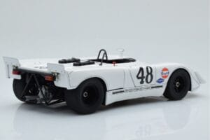 Porsche 908/02 #48 S. McQueen / P. Revson 12 Hours of Sebring 2nd Place Post Race Version 1970 AUTOart 1:18 87072 Metal - imagen 3 de 8