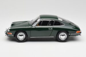 Porsche 911 901 Irish Verde Kyosho 1:18 08969G Metal - imagen 4 de 8