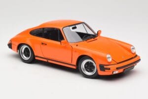 Porsche 911 930 Carrera 3.2 Signal Orange Minichamps 1:18 100063025 Metal - imagen 6 de 8