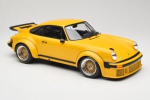 Porsche 911 934 RSR Amarillo 1976 Minichamps 1:12 125766401 Metal - imagen 4 de 6