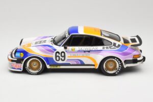 Porsche 911 934 Schiller Racing Team #69 R. Haldi / H. Vetsch 24 Hours of Le Mans 1976 Minichamps 1:18 155766469 Metal - imagen 3 de 6