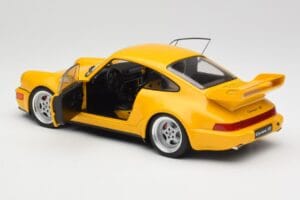 Porsche 911 964 3.8 RS Speed Yellow Solido 1:18 S1803401 Metal - imagen 4 de 7