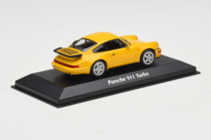 Porsche 911 964 Turbo Amarillo MaxiChamps 1:43 940069104 Metal - imagen 2 de 4