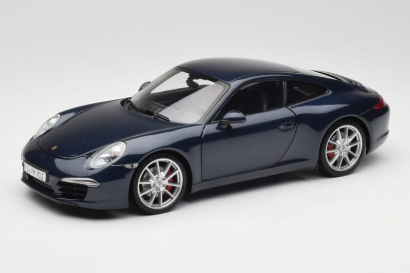 Porsche 911 991 Carrera S Blue Metallic Minichamps 1:18 WAP0210200C Metal