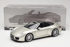 Porsche 911 991 Carrera S Cabriolet GT Plata Metalizado Minichamps 1:18 100061030 Metal - imagen 8 de 8