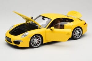 Porsche 911 991 Carrera S Racing Yellow Minichamps 1:18 100061021 Metal - imagen 2 de 8