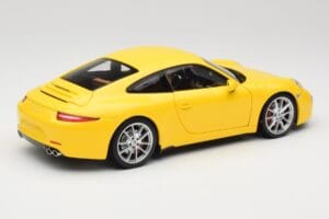 Porsche 911 991 Carrera S Racing Yellow Minichamps 1:18 100061021 Metal - imagen 3 de 8