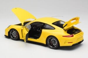 Porsche 911 991 GT3 Racing Amarillo & Llantas Plata Minichamps 1:18 110062722 Metal - imagen 5 de 8
