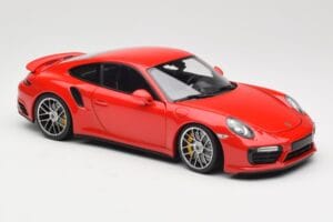 Porsche 911 991 Turbo S Guards Red Minichamps 1:18 110067122 Metal - imagen 6 de 8