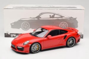 Porsche 911 991 Turbo S Guards Red Minichamps 1:18 110067122 Metal - imagen 8 de 8