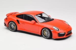Porsche 911 991 Turbo S Lava Orange Minichamps 1:18 110067120 Metal - imagen 6 de 8