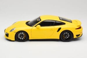 Porsche 911 991 Turbo S Amarillo Con Llantas Negras Minichamps 1:18 110062321 Metal - imagen 4 de 8