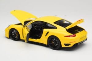 Porsche 911 991 Turbo S Amarillo Con Llantas Negras Minichamps 1:18 110062321 Metal - imagen 5 de 8