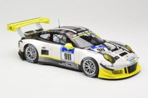 Porsche 911 991.1 GT3 R #911 Manthey Racing N. Tandy / E. Bamber 24h Nurburgring 2016 Minichamps 1:18 155166911 Metal - imagen 4 de 6
