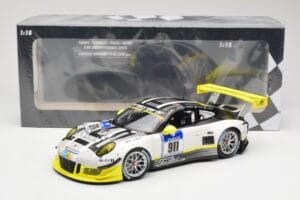 Porsche 911 991.1 GT3 R #911 Manthey Racing N. Tandy / E. Bamber 24h Nurburgring 2016 Minichamps 1:18 155166911 Metal - imagen 6 de 6