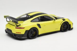 Porsche 911 GT2 RS 991.2 Weissach Package Verde Llantas Negras Minichamps 1:18 155068300-1 Metal - imagen 2 de 6