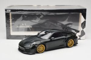Porsche 911 991.2 GT2 RS Verde Weissach Package Llantas Doradas Minichamps 1:18 155068306 Metal - imagen 6 de 6