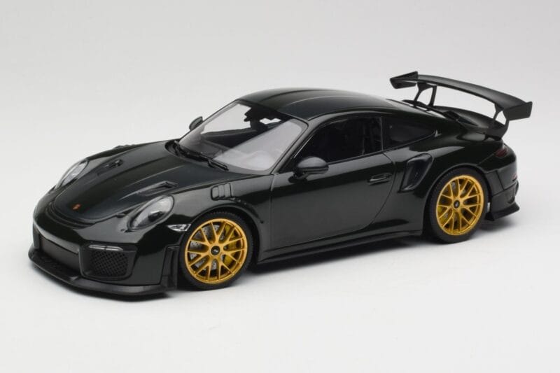 Porsche 911 991.2 GT2 RS Verde Weissach Package Llantas Doradas Minichamps 1:18 155068306 Metal