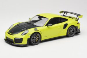 Porsche 911 991.2 GT2 RS Verde Lima con Llantas Plateadas Minichamps 1:18 155068309 Metal