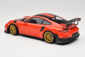 Porsche 911 991.2 GT2 RS Naranja Weissach Package Llantas Doradas Minichamps 1:18 155068305 Metal - imagen 5 de 6