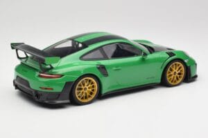 Porsche 911 991.2 GT2 RS Weissach Package British Racing Verde & Llantas Doradas Minichamps 1:18 153068318 Metal - imagen 2 de 6