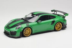 Porsche 911 991.2 GT2 RS Weissach Package British Racing Verde & Llantas Doradas Minichamps 1:18 153068318 Metal