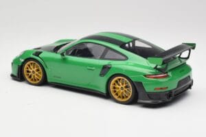 Porsche 911 991.2 GT2 RS Weissach Package British Racing Verde & Llantas Doradas Minichamps 1:18 153068318 Metal - imagen 5 de 6