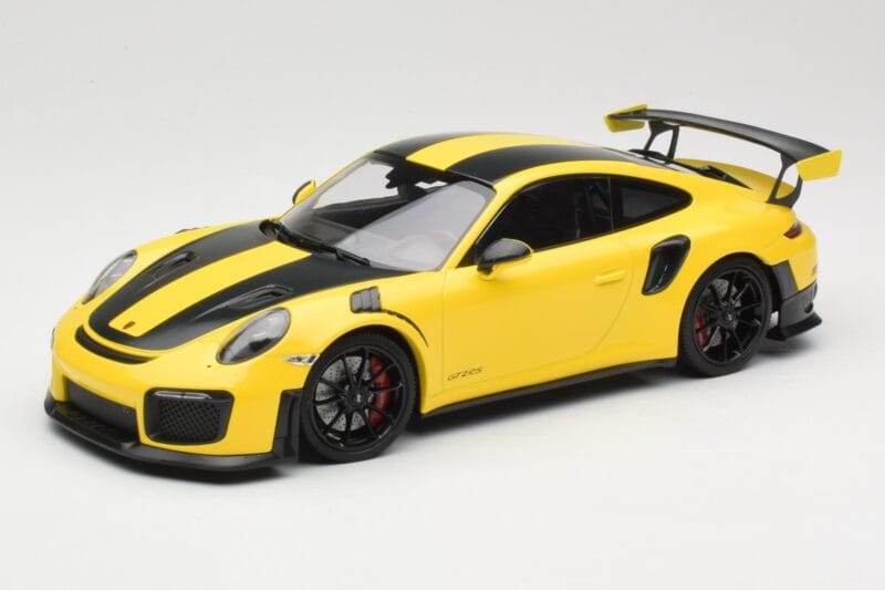 Porsche 911 991.2 GT2 RS Weissach Package Amarillo con Llantas Negras Minichamps 1:18 155068311 Metal