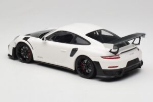 Porsche 911 991.2 GT2 RS Blanco Minichamps 1:18 155068301 Metal - imagen 5 de 6