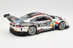 Porsche 911 991.2 GT3 R Kus Team 75 Bernhard #17 M. Ammermüller / M. Jaminet ADAC GT Masters 2017 Minichamps 1:18 155176917 M - imagen 2 de 6