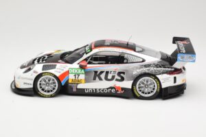 Porsche 911 991.2 GT3 R Kus Team 75 Bernhard #17 M. Ammermüller / M. Jaminet ADAC GT Masters 2017 Minichamps 1:18 155176917 M - imagen 3 de 6