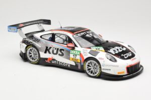 Porsche 911 991.2 GT3 R Kus Team 75 Bernhard #17 M. Ammermüller / M. Jaminet ADAC GT Masters 2017 Minichamps 1:18 155176917 M - imagen 4 de 6
