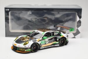 Porsche 911 991.2 GT3 R #28 Alegra Motorsports D. de Quesada / M. Morad Class Winners 24 Hours of Daytona 2017 Minichamps 1:1 - imagen 6 de 6