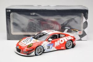 Porsche 911 991.2 GT3 R #31 Frikadelli Racing K. Bachler / M. Christensen 24 Hours of Nurburgring 2017 Minichamps 1:18 155176 - imagen 6 de 6