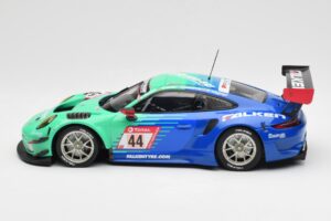Porsche 911 GT3 R 991.2 Team Falken Motorsport #44 P. Dumbreck / M. Ragginger / S. Müller / K. Bachler ADAC 24 Hours Nürburgr - imagen 3 de 6